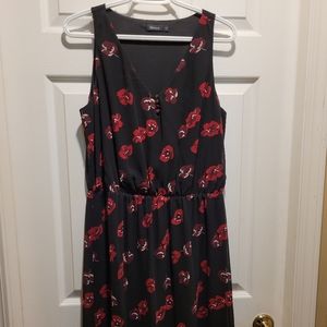 Black with floral print summer dress from Reitmans. US M